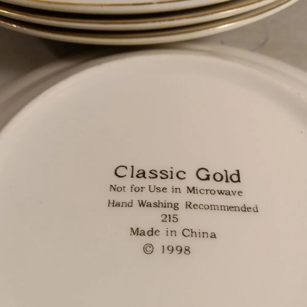 Vintage 1998 Classic Gold 215 Porcelain with Gold Trim Soup Cereal Bowl …